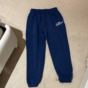 Blue Los Angeles sweatpants!! 🤍🧿💙